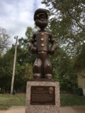 Popeye Chester Popeye Character Statue
